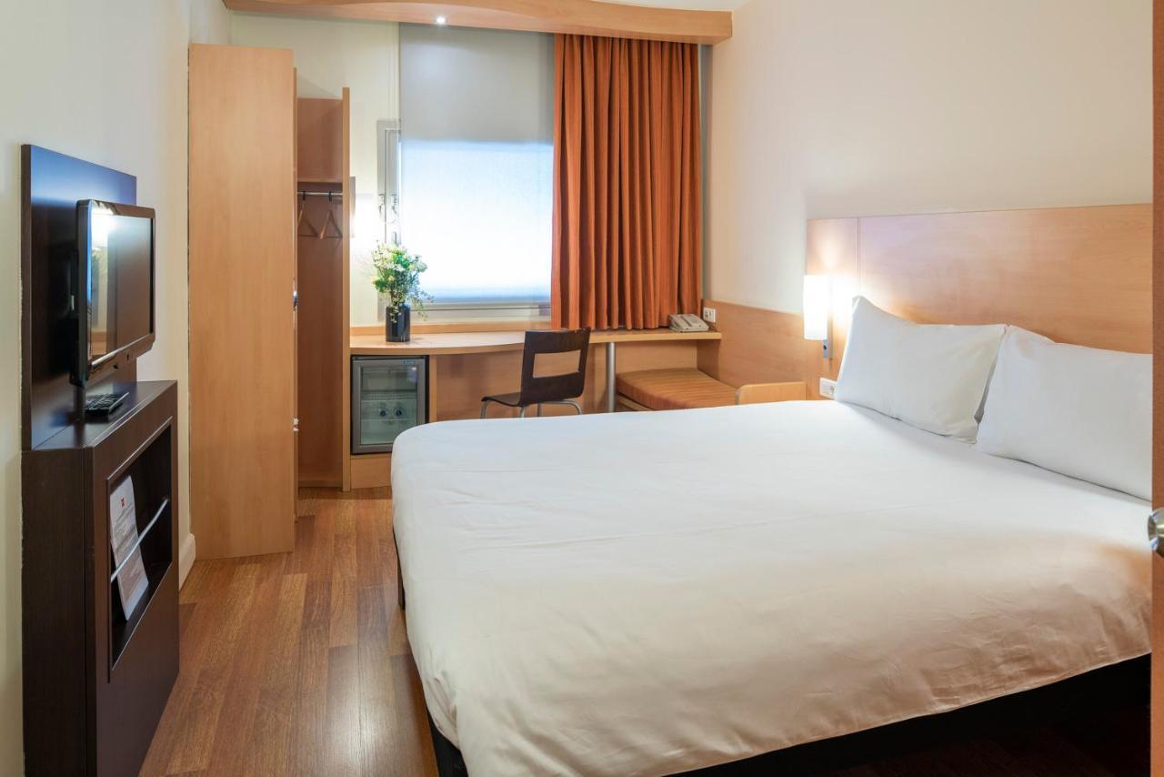 Ibis Izmir Alsancak Hotel Bagian luar foto