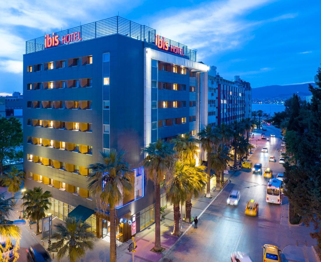 Ibis Izmir Alsancak Hotel Bagian luar foto
