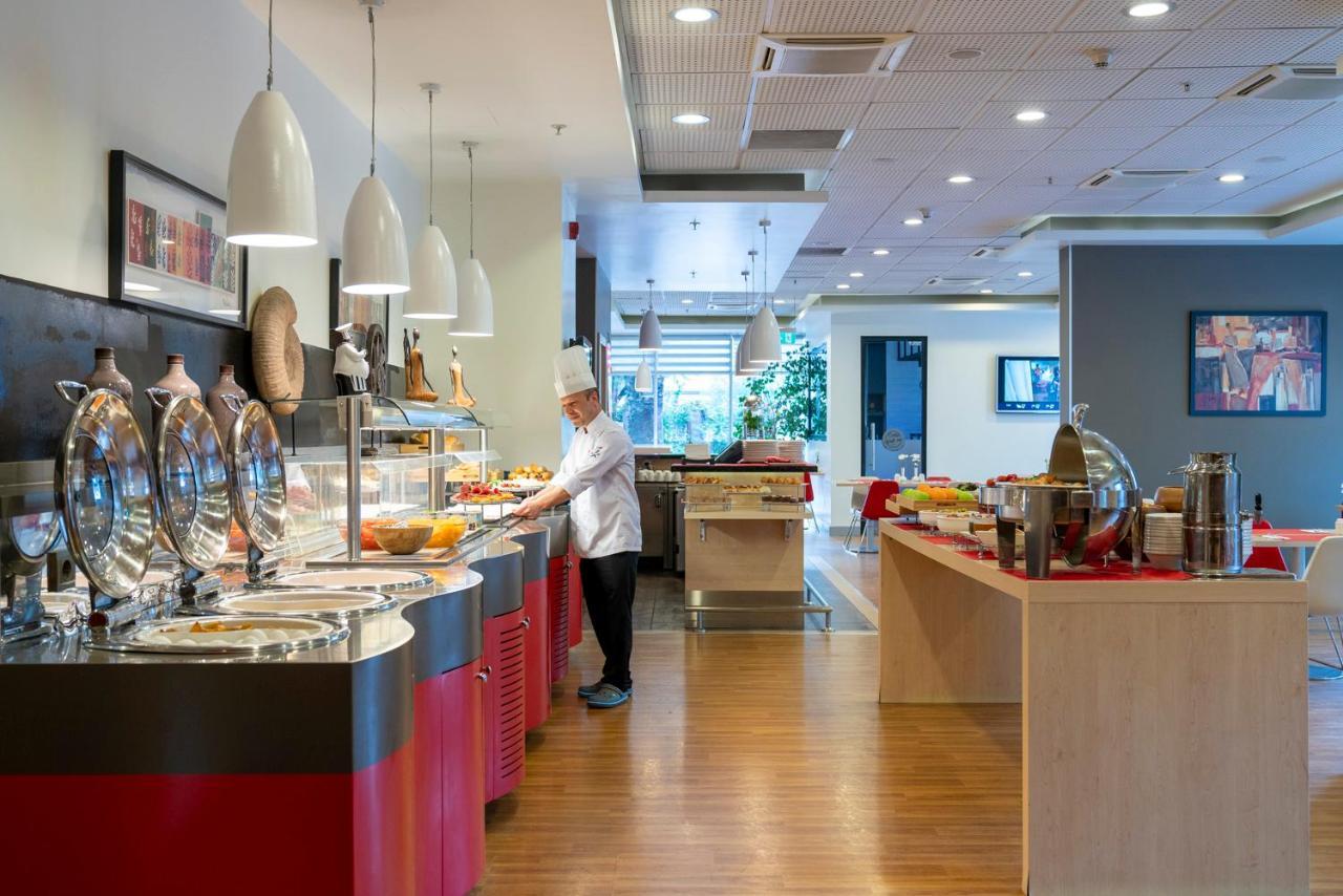 Ibis Izmir Alsancak Hotel Bagian luar foto