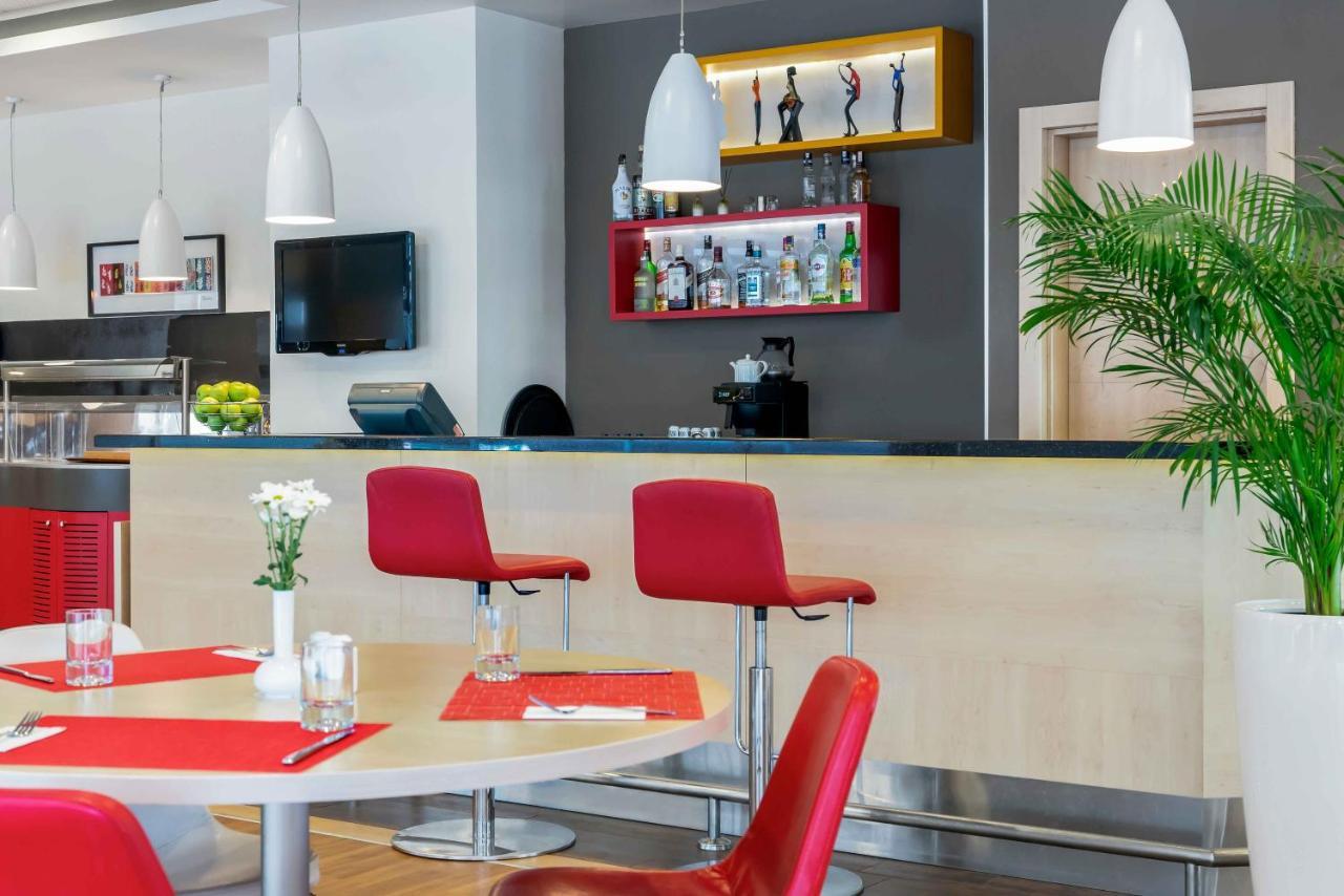 Ibis Izmir Alsancak Hotel Bagian luar foto